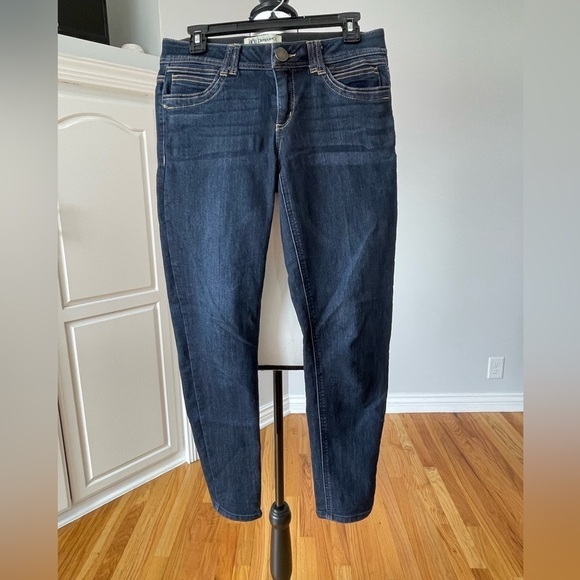 Democracy AB Technology jeans in a size 6 - Picture 1 of 16
